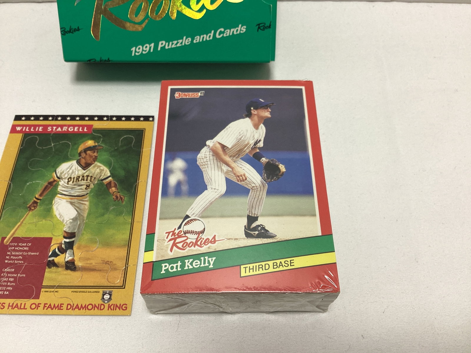 1991 Donruss Baseball the Rookies Puzzle and Trading Cards - 3