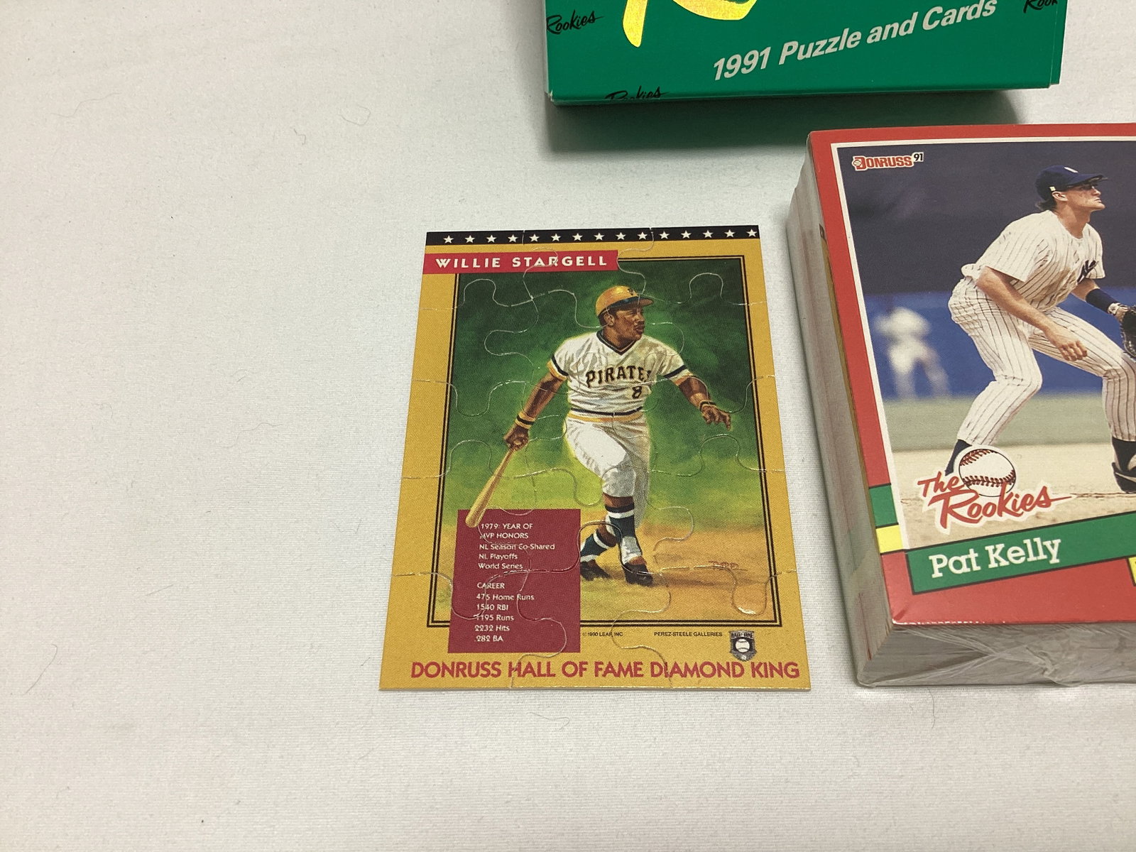 1991 Donruss Baseball the Rookies Puzzle and Trading Cards - 4