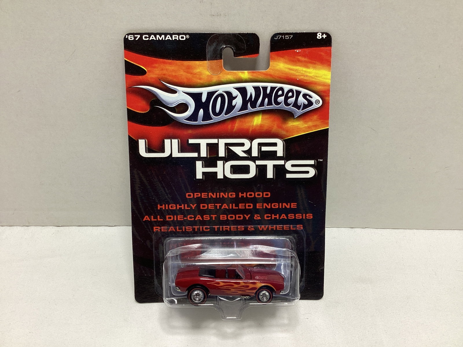 Hot Wheels Ultra Hots 1967 Chevrolet Camaro Diecast: .