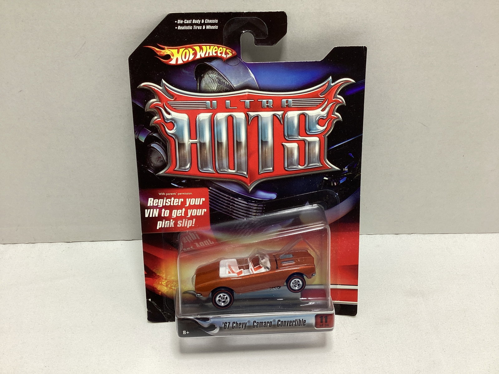 Hot Wheels Ultra Hots 1967 Chevrolet Camaro Convertible Diecast: .