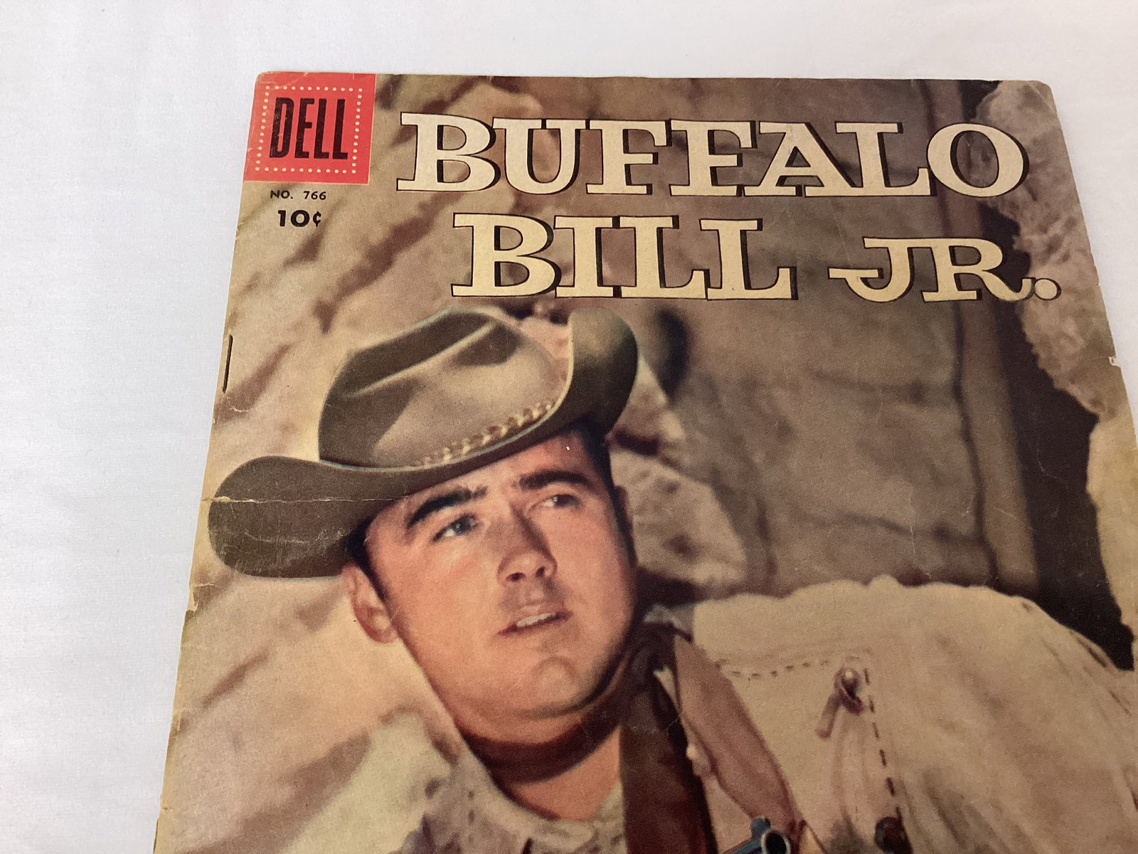 Buffalo Bill Jr 766 Dell Comic Book - 2