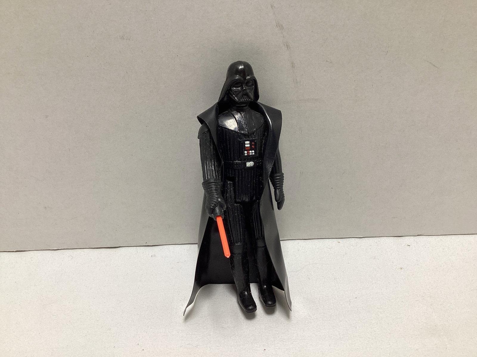 1977 Darth Vader Action Figure: needs cleaning