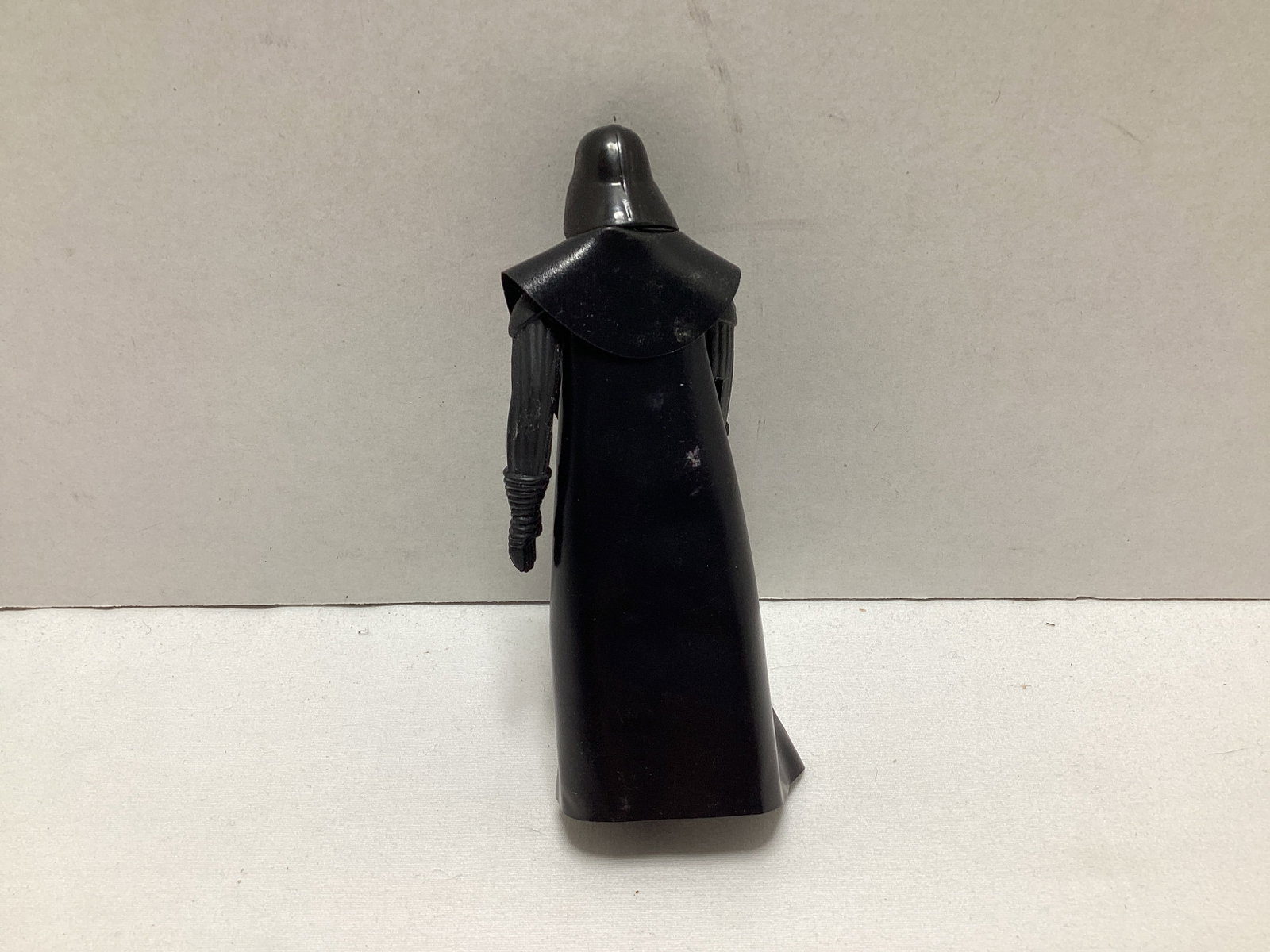 1977 Darth Vader Action Figure - 2