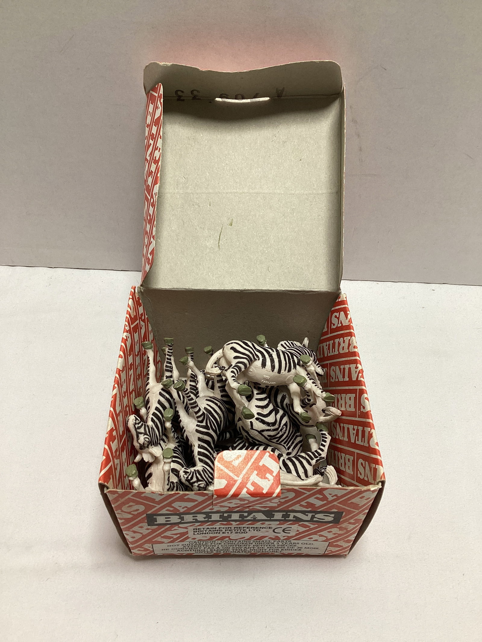 Britains Zebra Model Figures: .