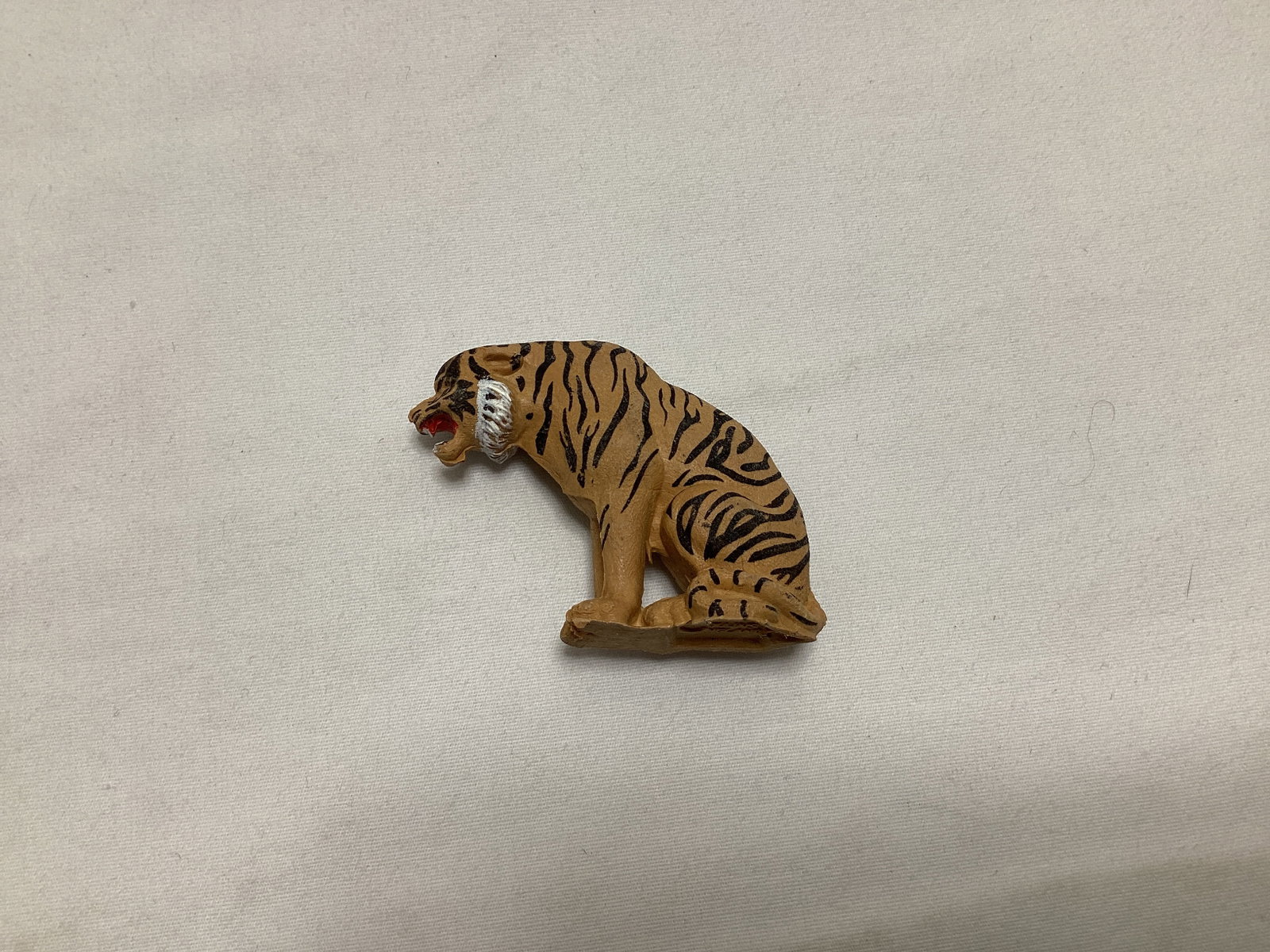 Britains Tiger Model Figures - 3