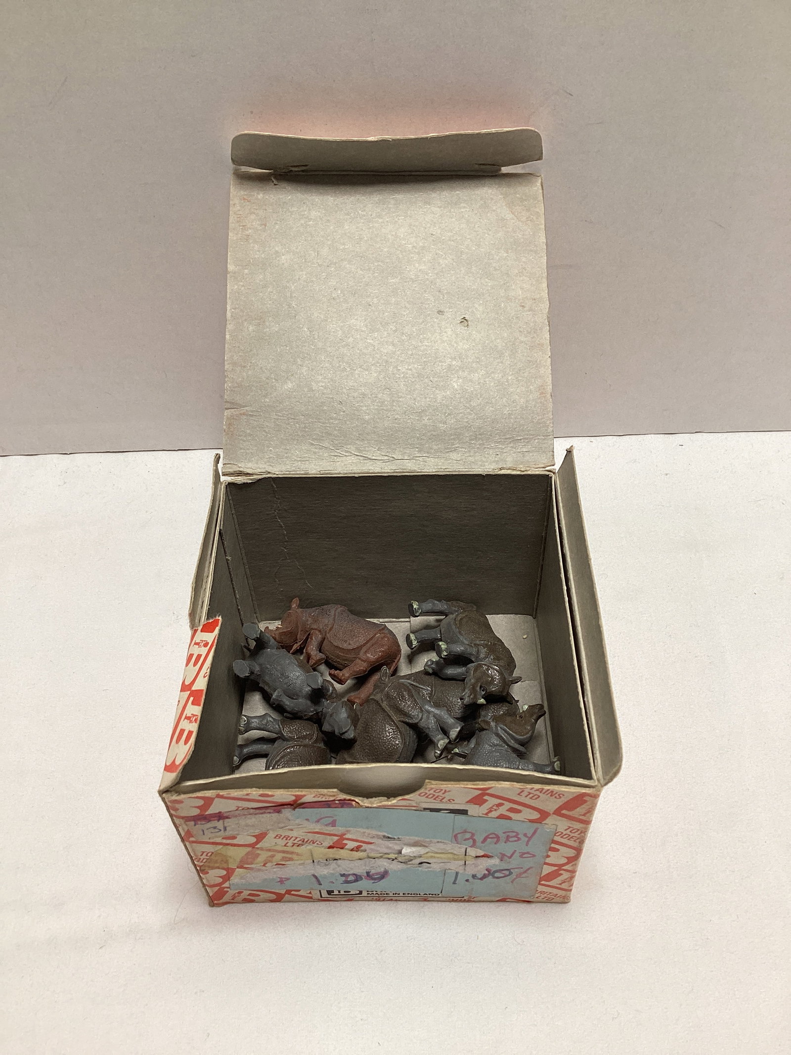 Britains Rhino Model Figures: .