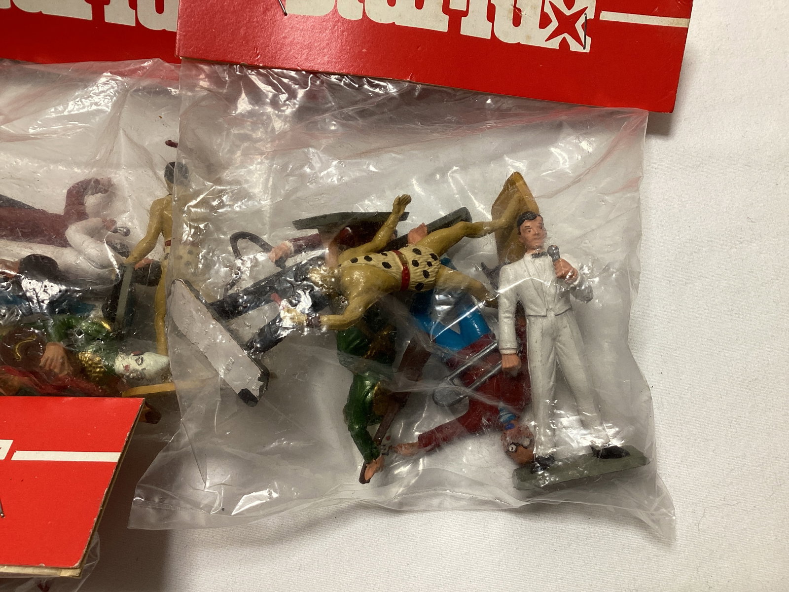 Starlux Model Figure Sets - 6