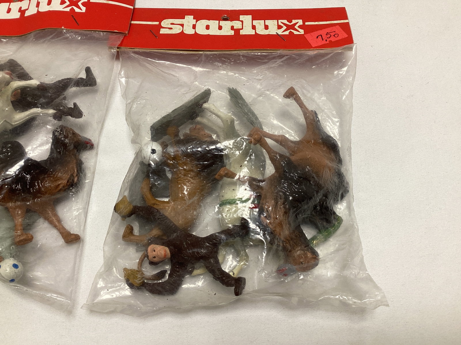 Starlux Animal Model Figure Sets - 2