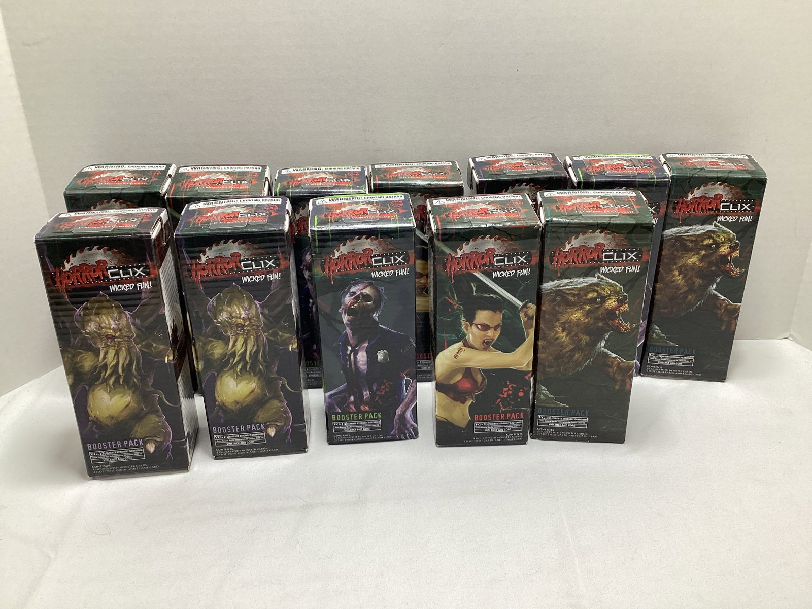 12 HorrorClix Game Mystery Figure Boxes: .