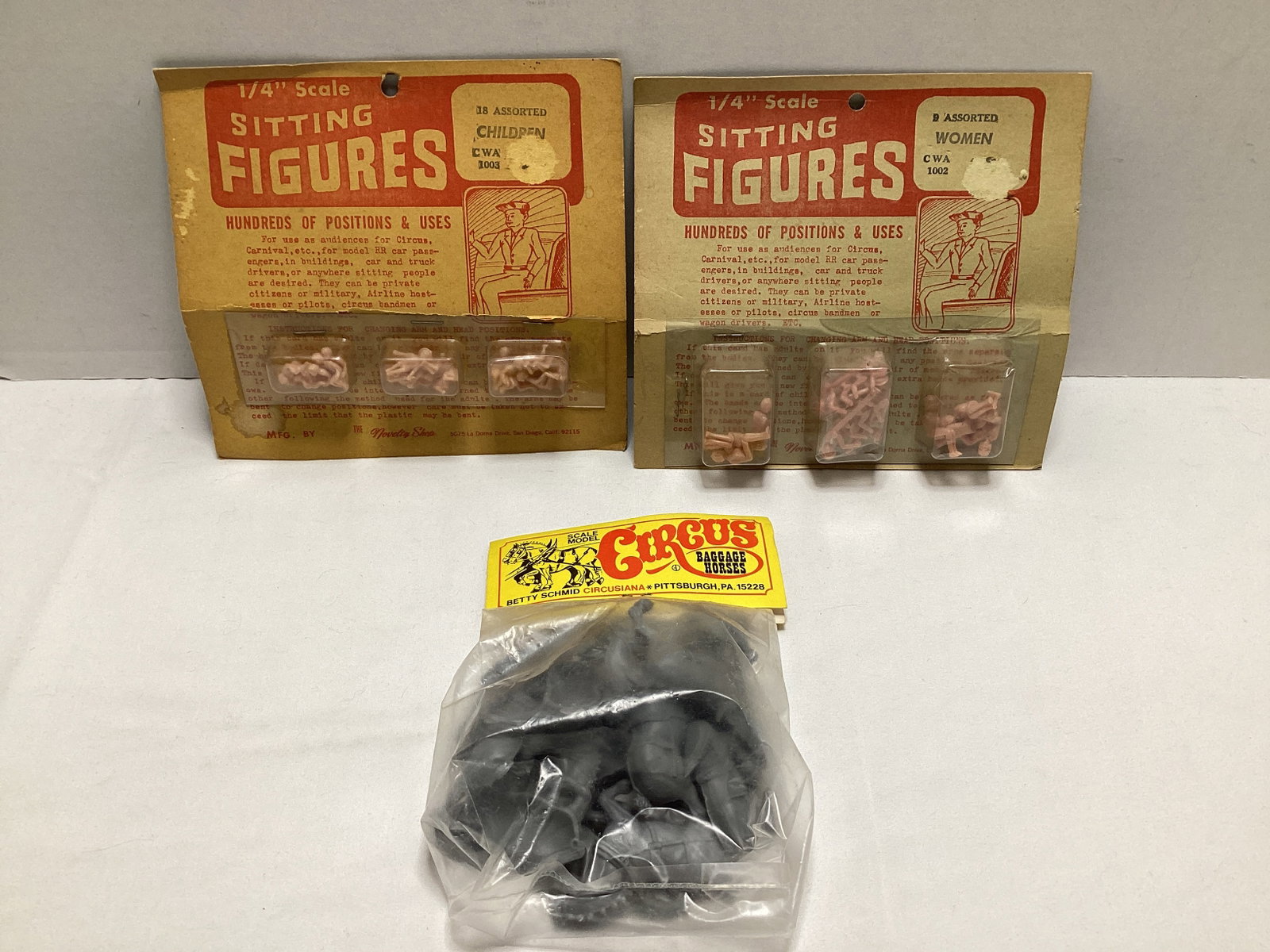 Sitting Figures and Circus Animals: .