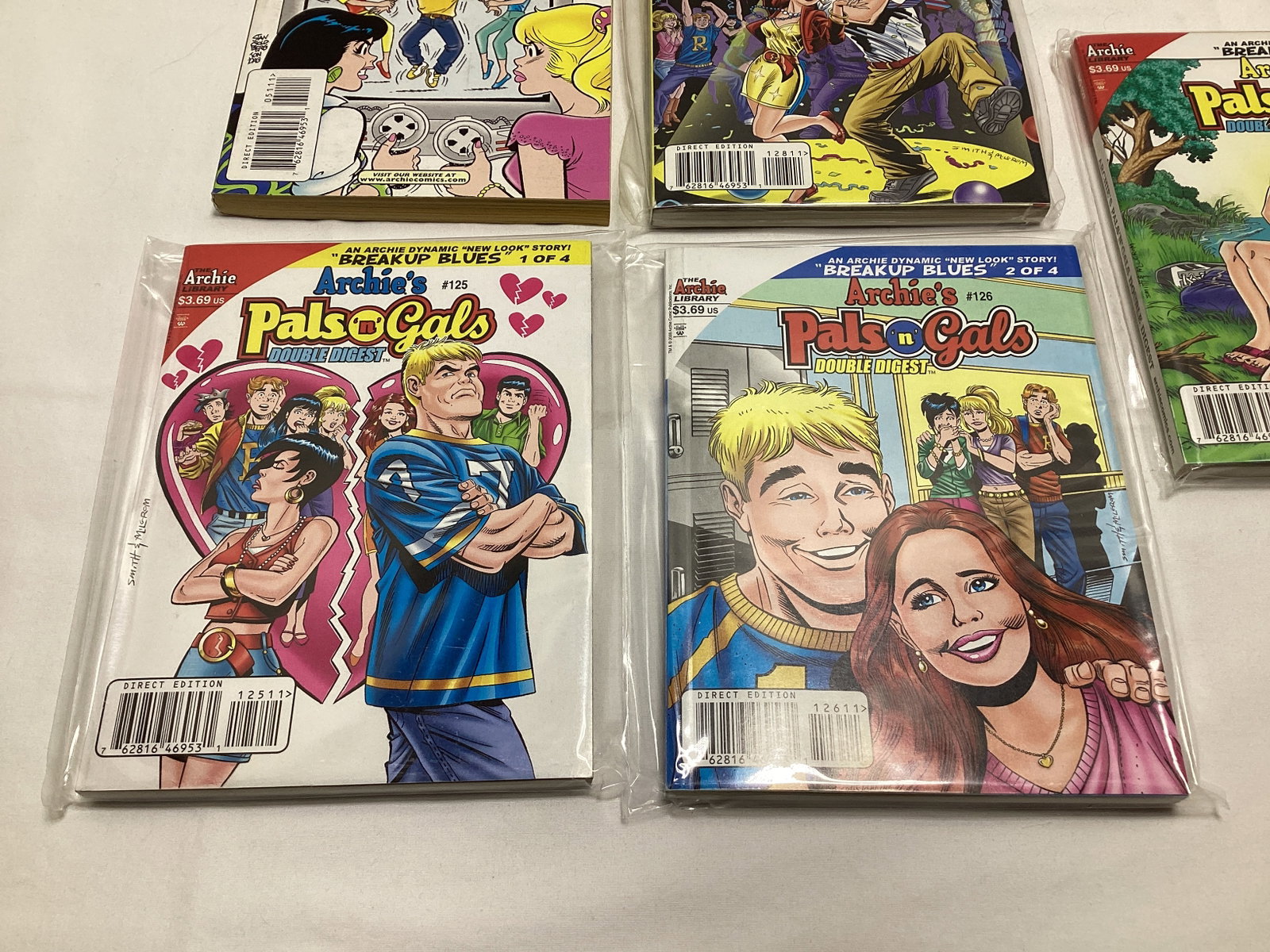 Five Archie's Pals and Gals Double Digest Magazines - 3