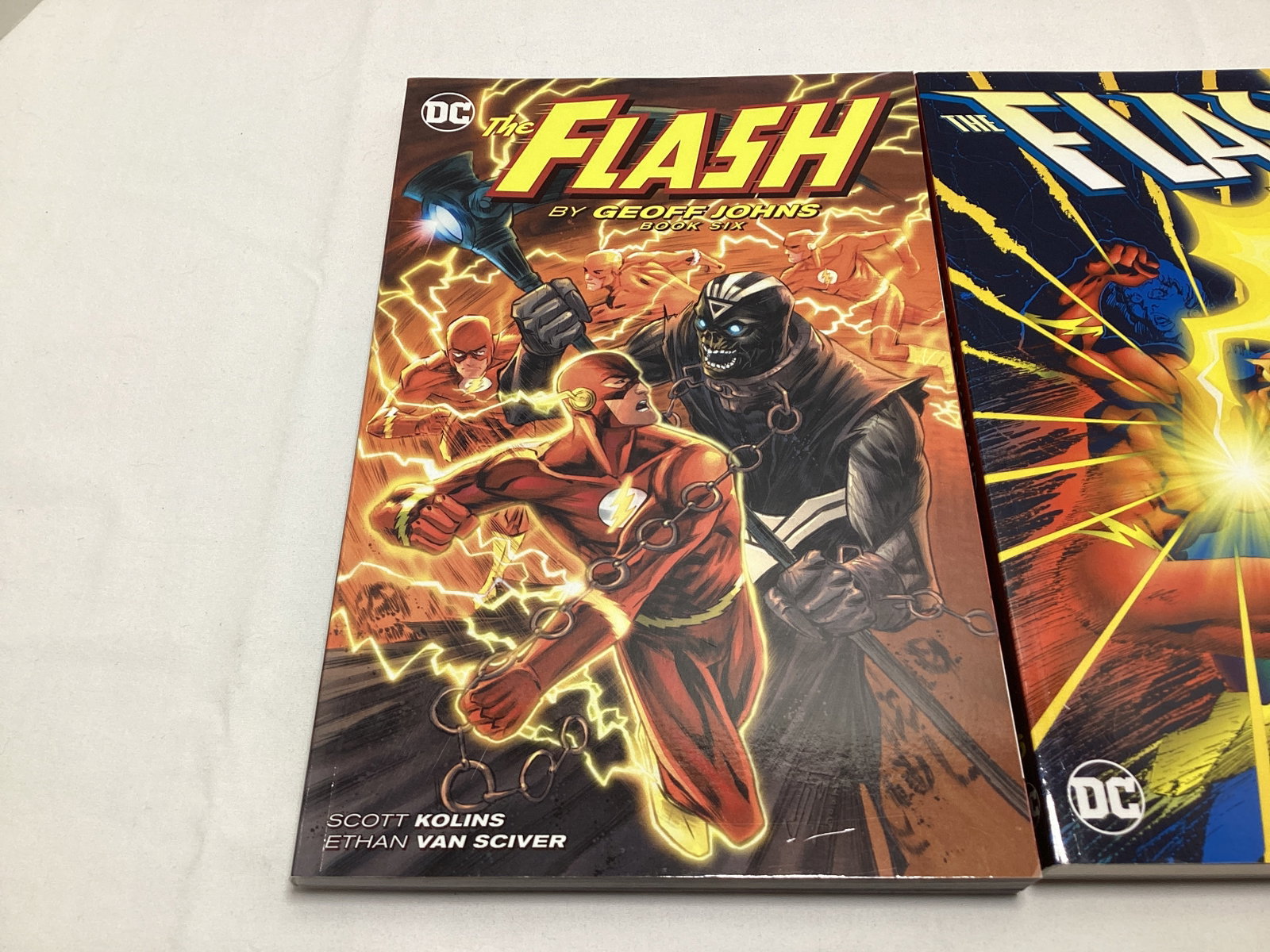 Two Flash DC Graphic Novels - 2