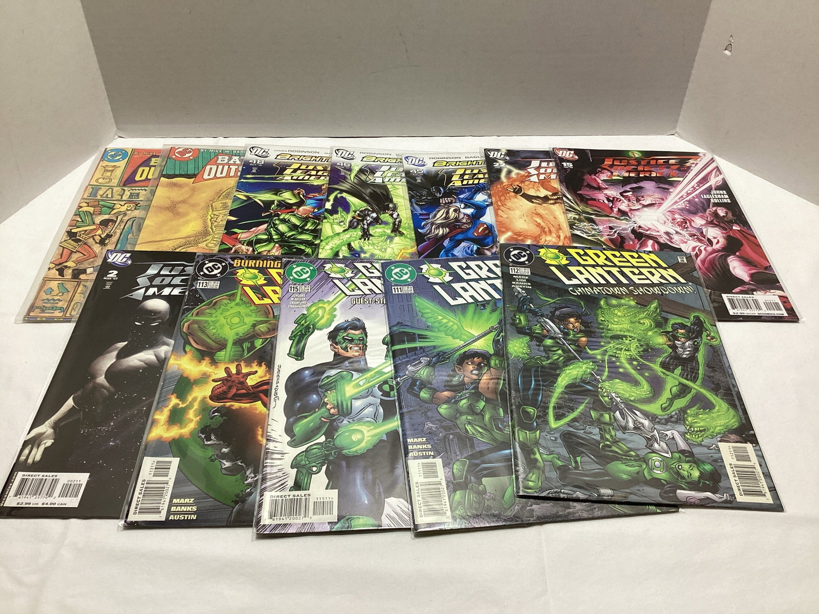 12 DC Comic Books: .