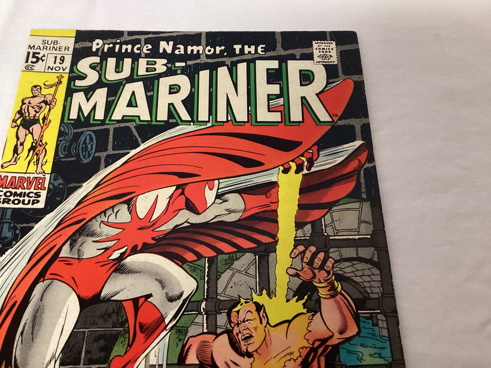 Submariner 19 Marvel Comic Book - 3