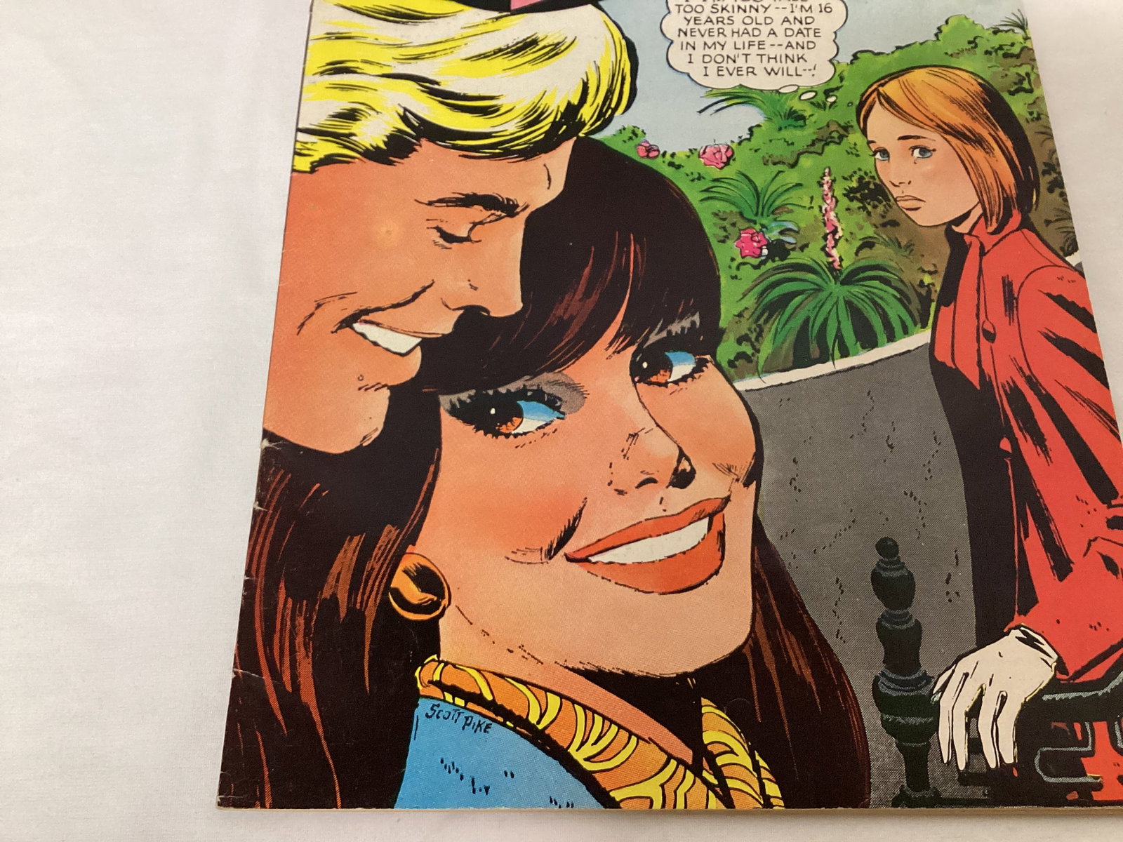 Girls Love Stories 125 DC Comic Book - 4