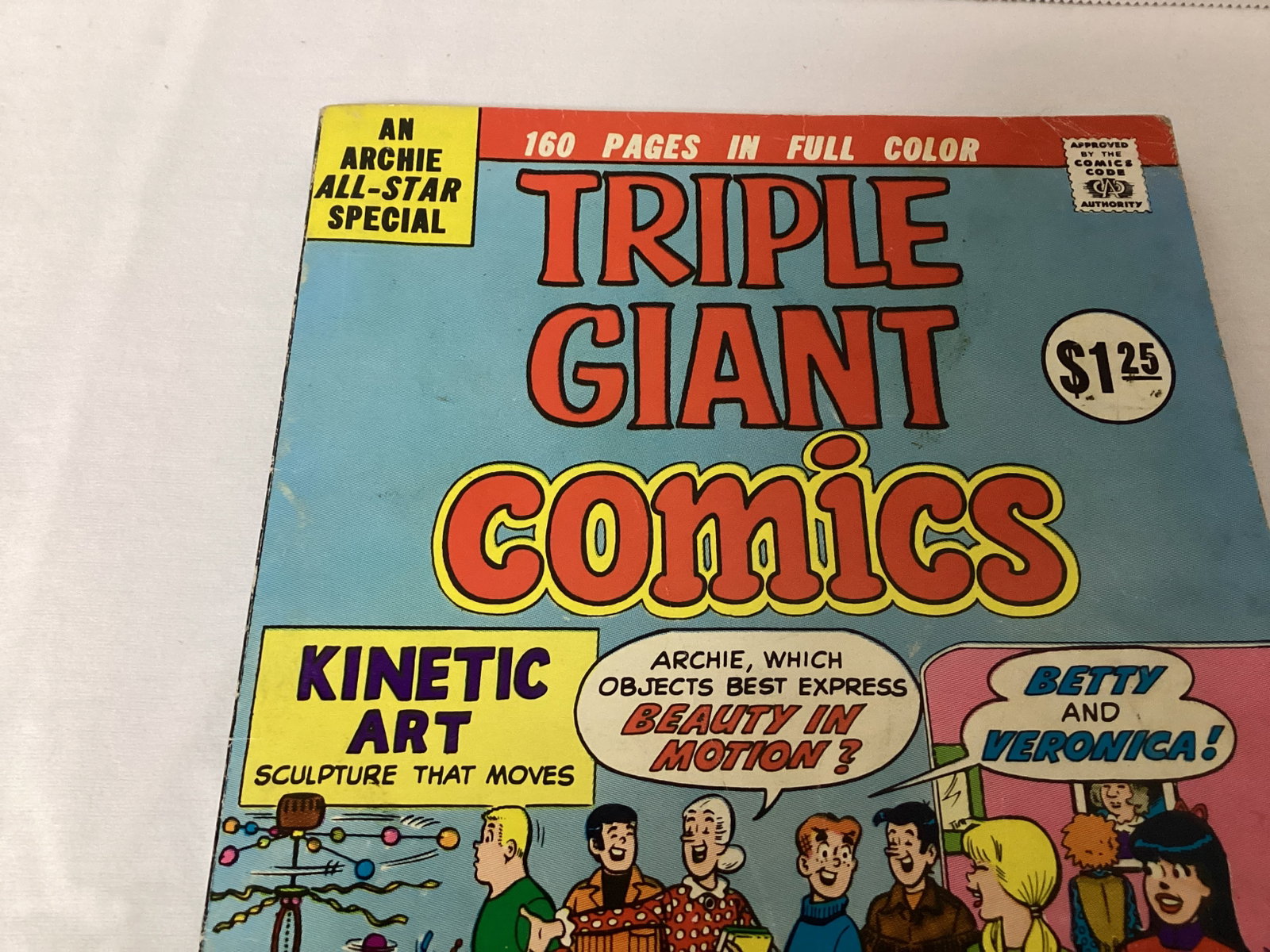 Triple Giant Comics 247 Archie Comic Book - 2