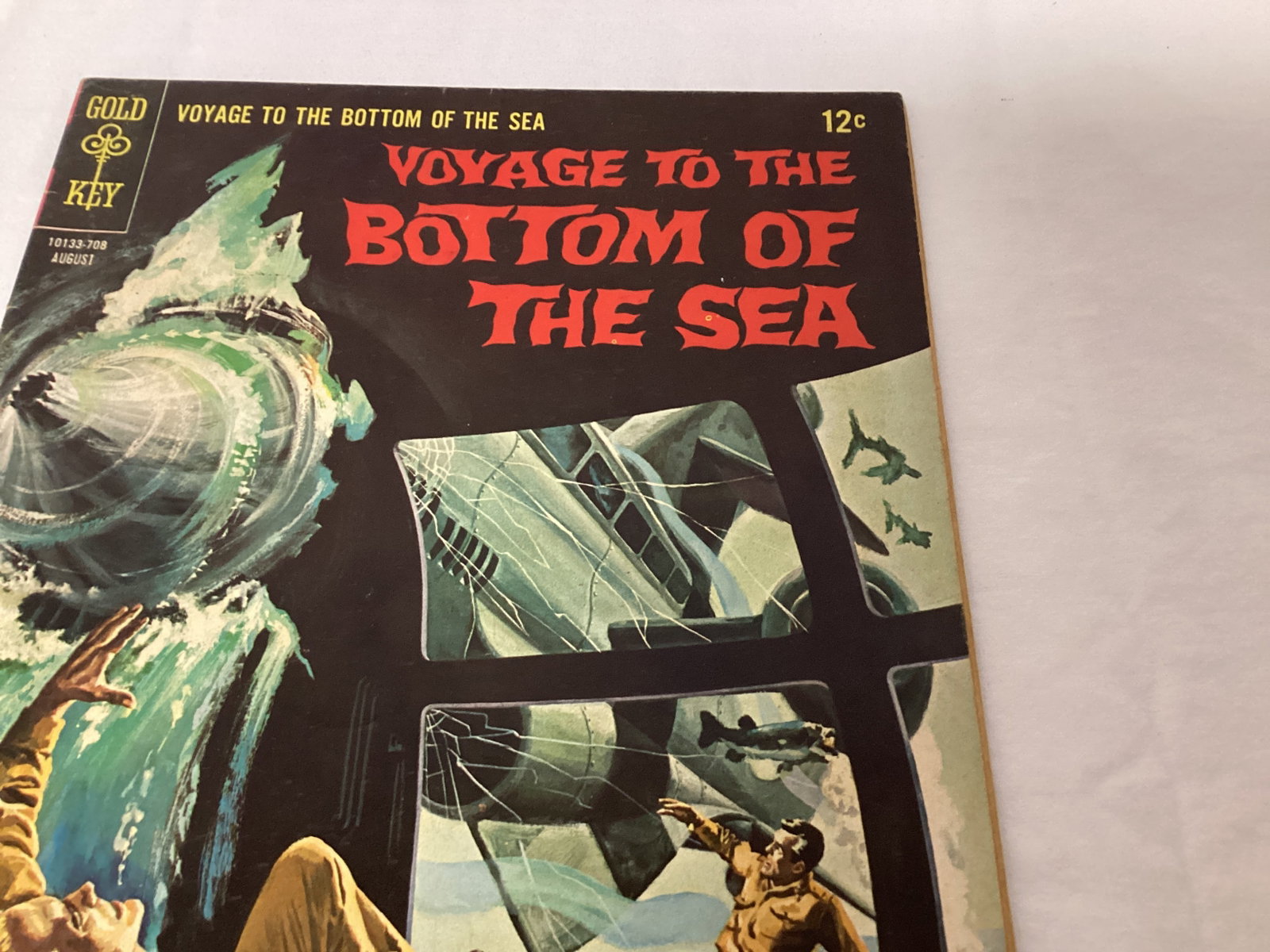 Voyage to the Bottom of the Sea 9 Gold Key Comic Book - 3