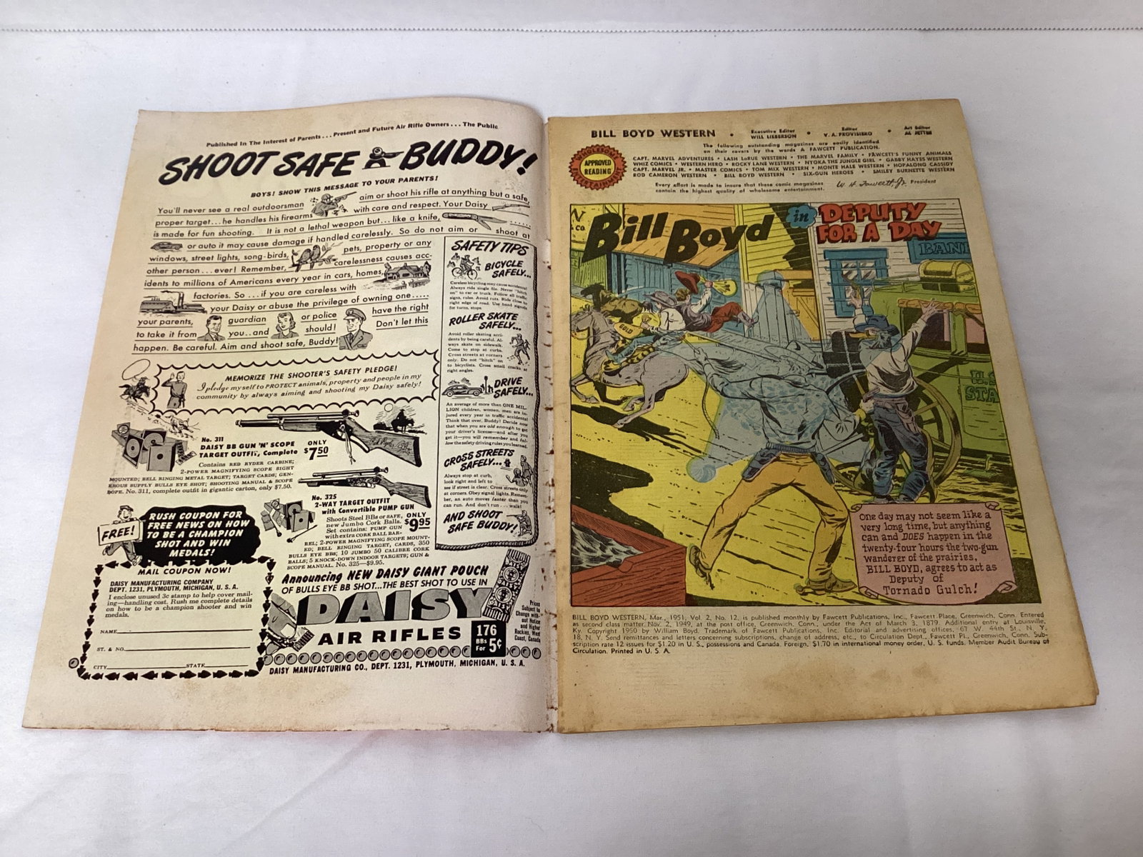Bill Boyd Western 12 Fawcett Comic Book - 6