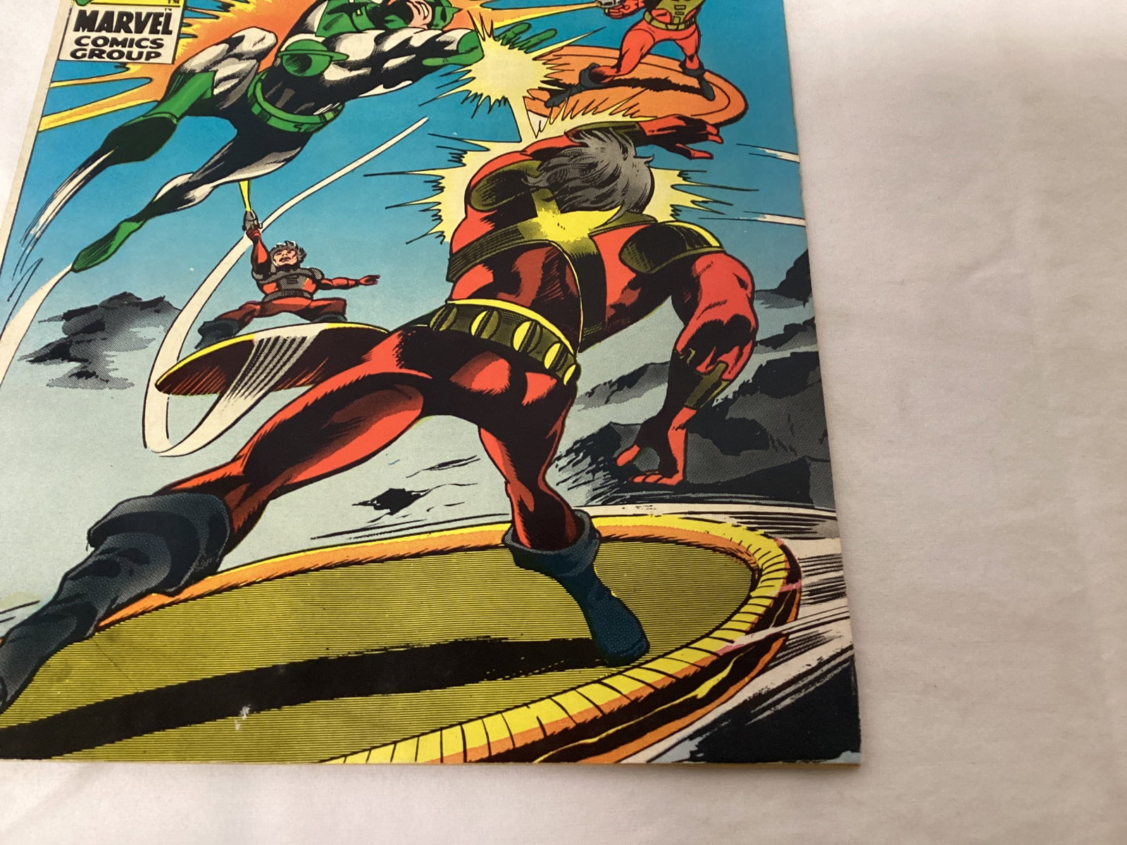Captain Marvel 9 Marvel Comic Book - 5