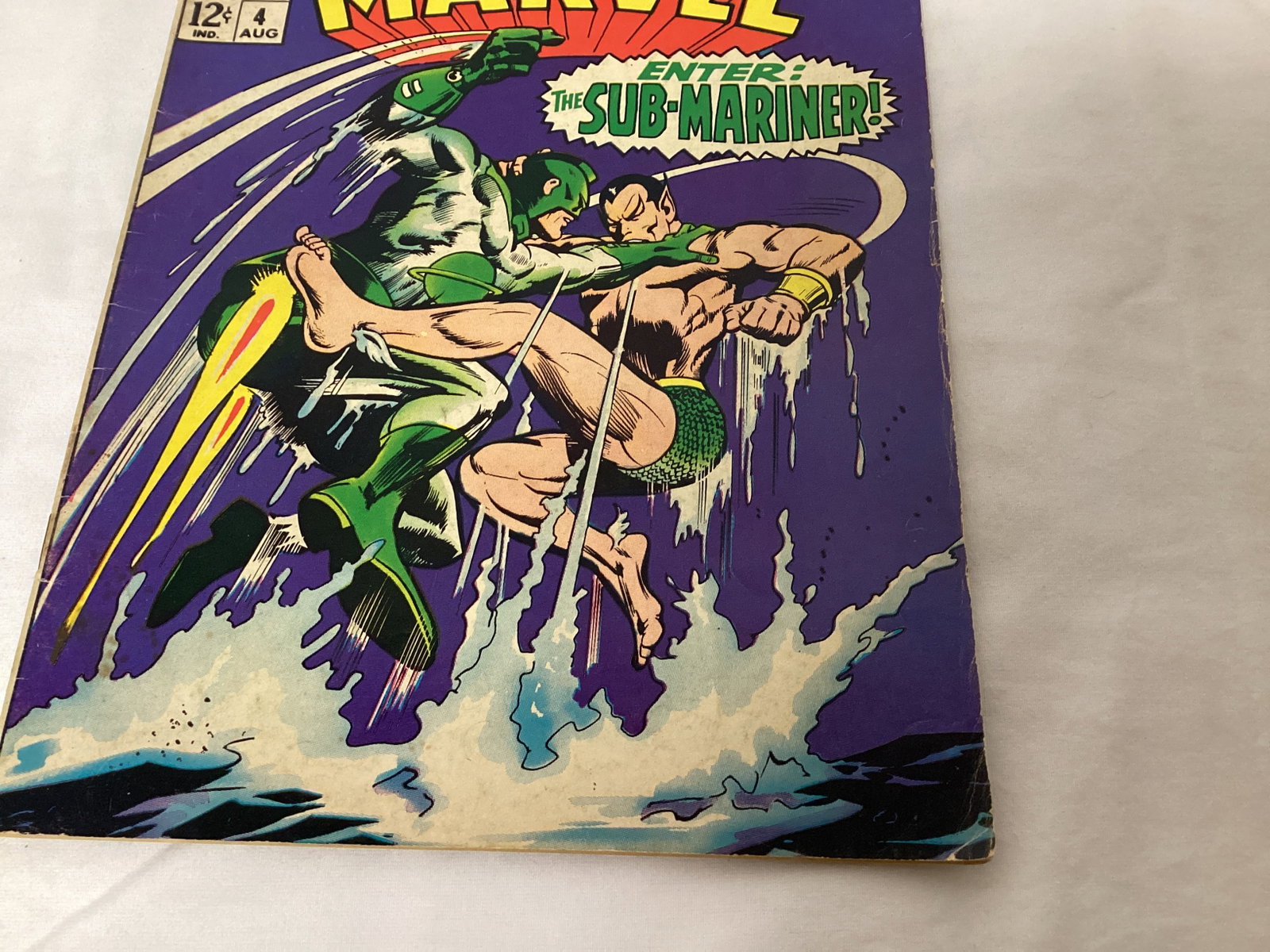 Captain Marvel 4 Marvel Comic Book - 5