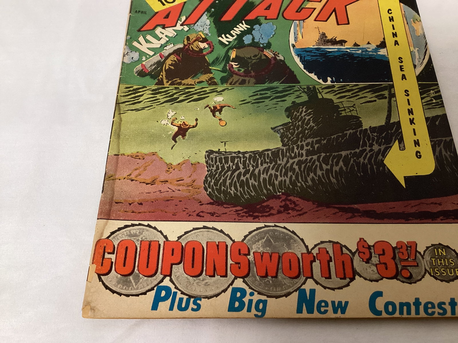 Submarine Attack 27 Charlton War Comic Book - 4
