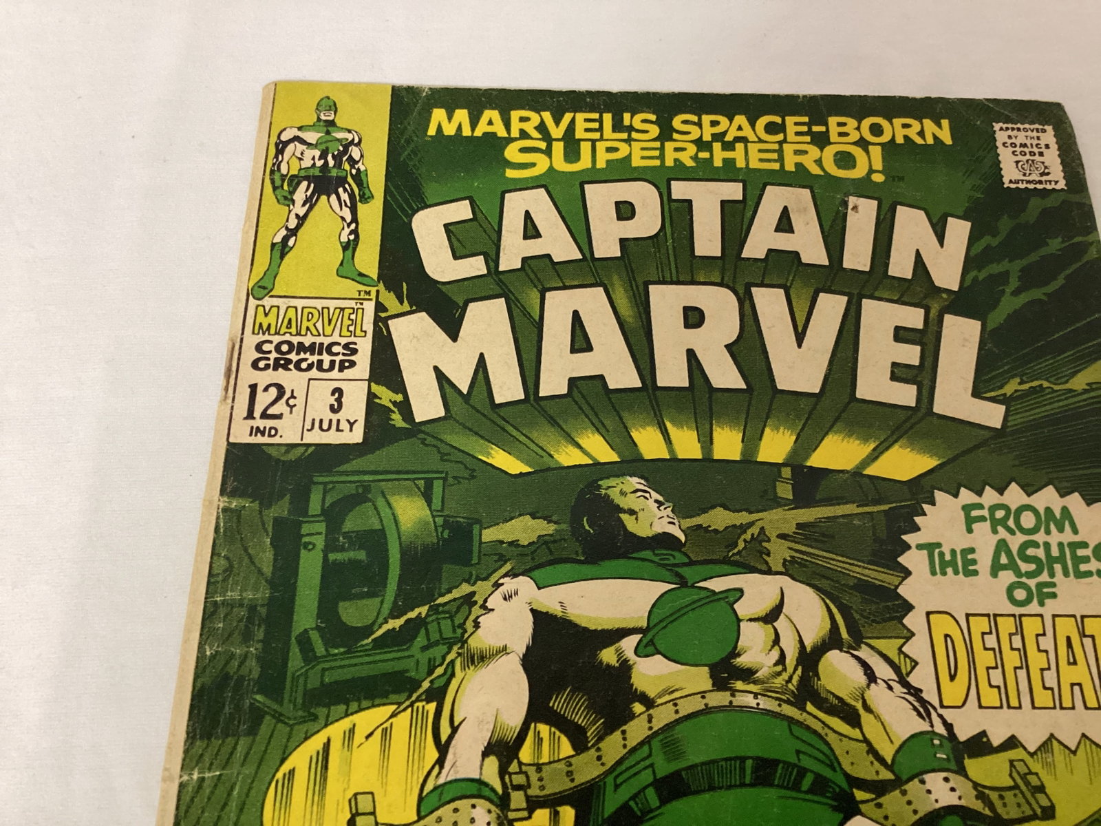 Captain Marvel 3 Marvel Comic Book - 2