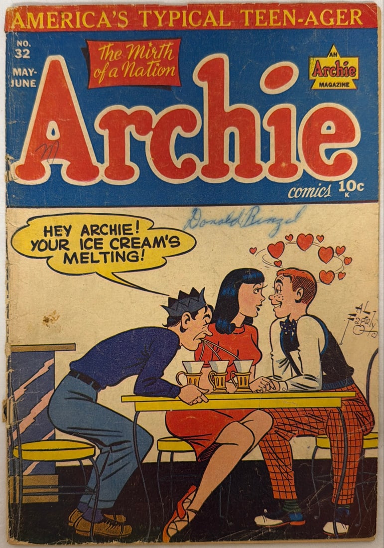Archie 32 Comic Book: 1948, cover detached at bottom staple, please preview and see all photos for condition