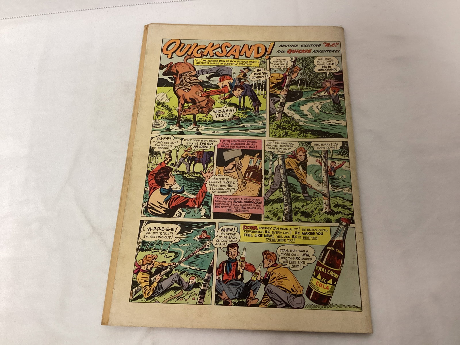 Lash Larue Western 8 Fawcett Comic Book - 8
