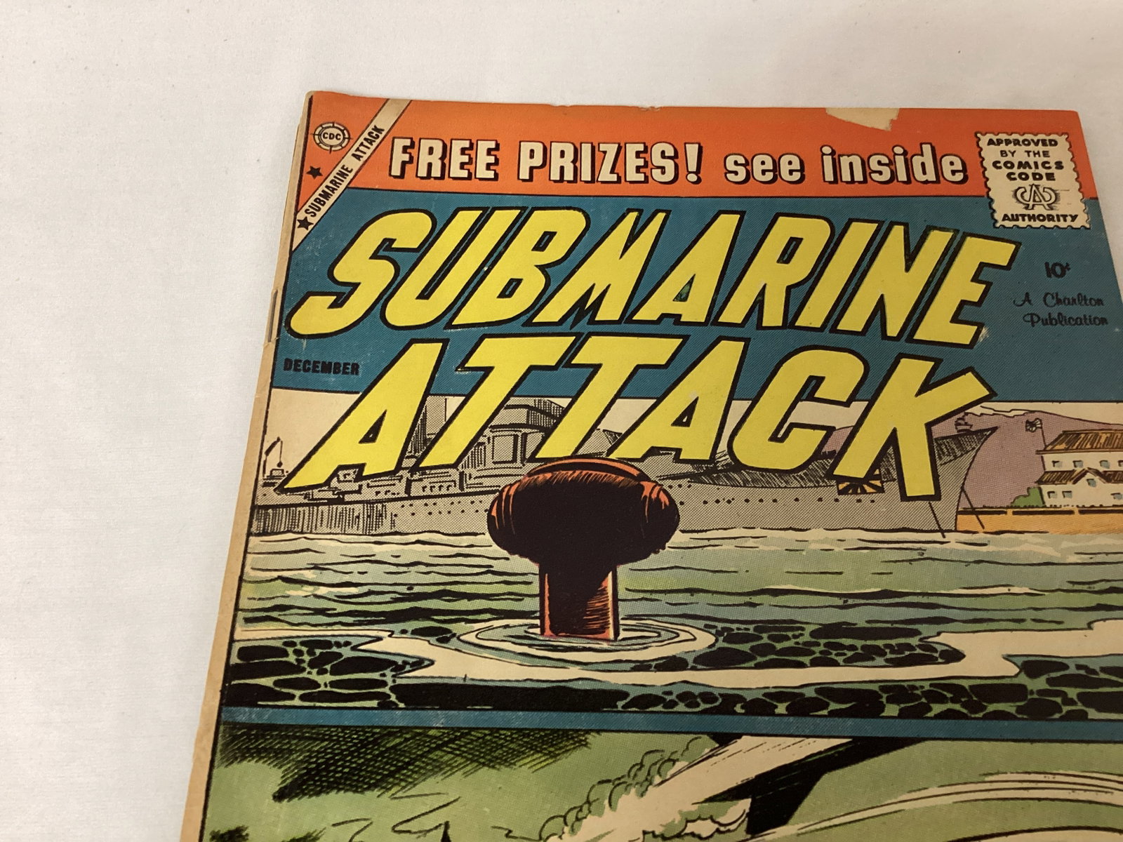 Submarine Attack 19 Charlton Comic Book - 2