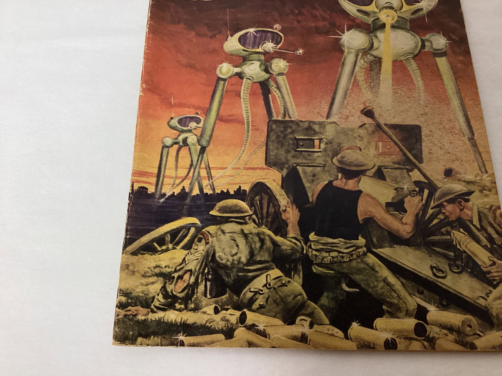 Classics Illustrated 124 War of the Worlds Comic Book - 4