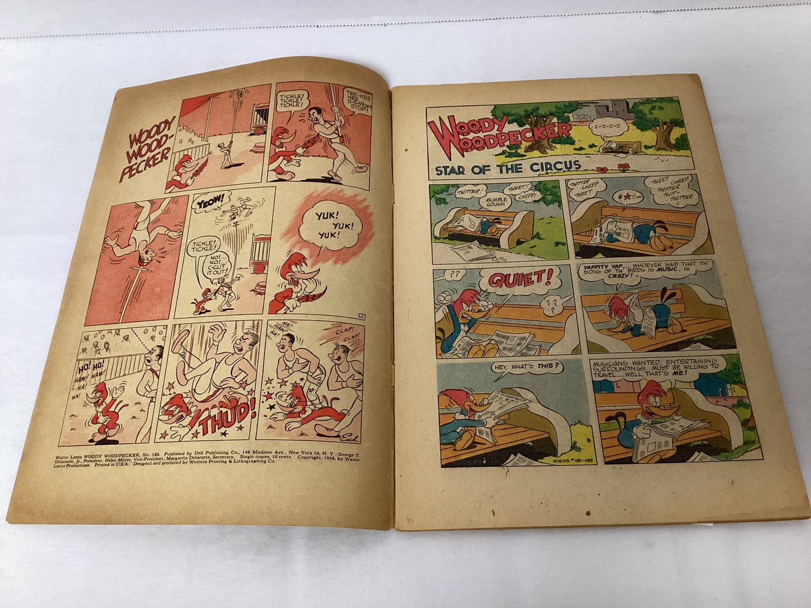 Four Color 188 Dell Woody Woodpecker Comic Book - 6