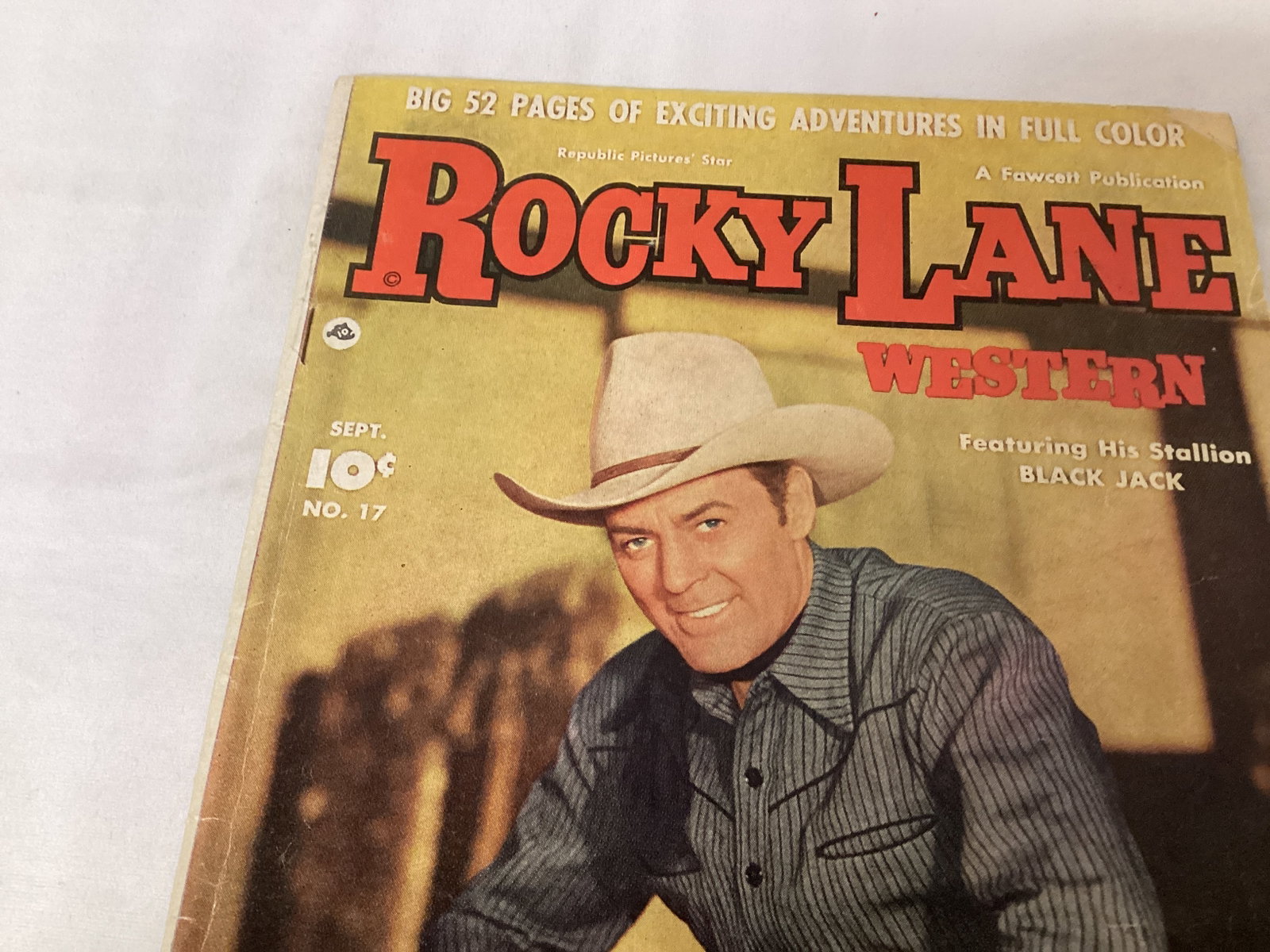 Rocky Lane Western 17 Fawcett Comic Book - 2