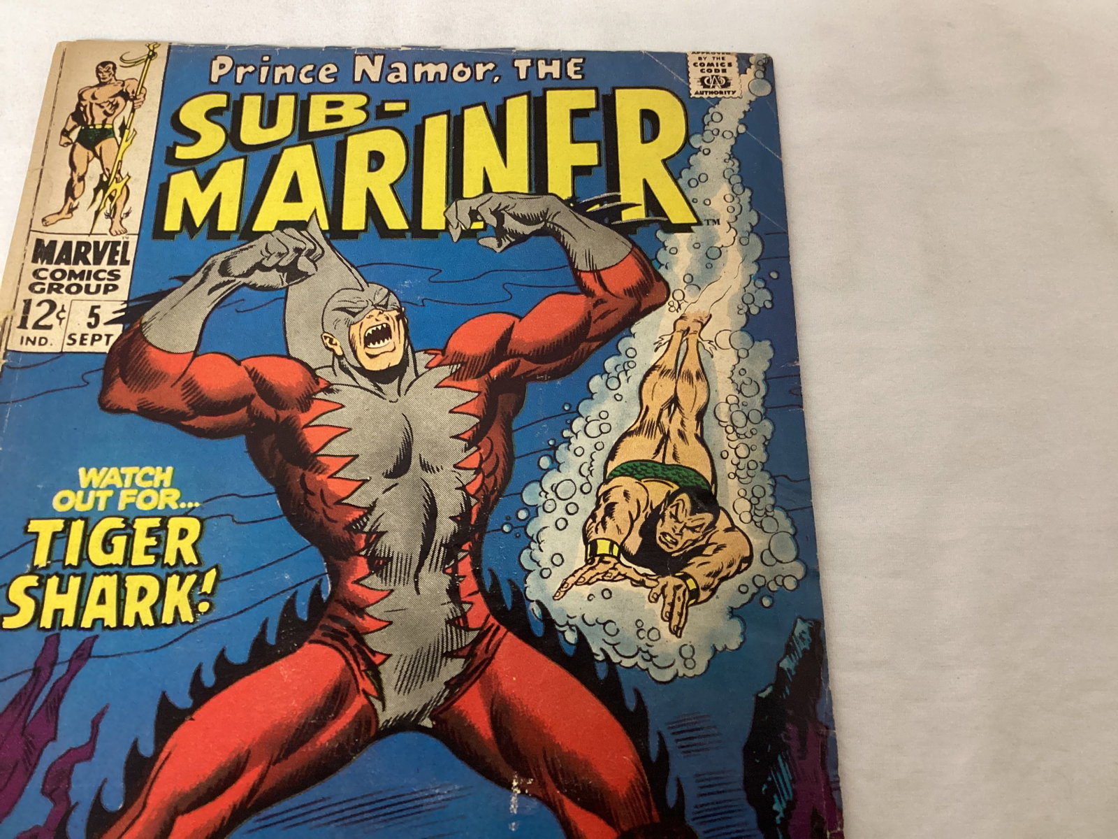 Submariner 5 Marvel Comic Book - 3