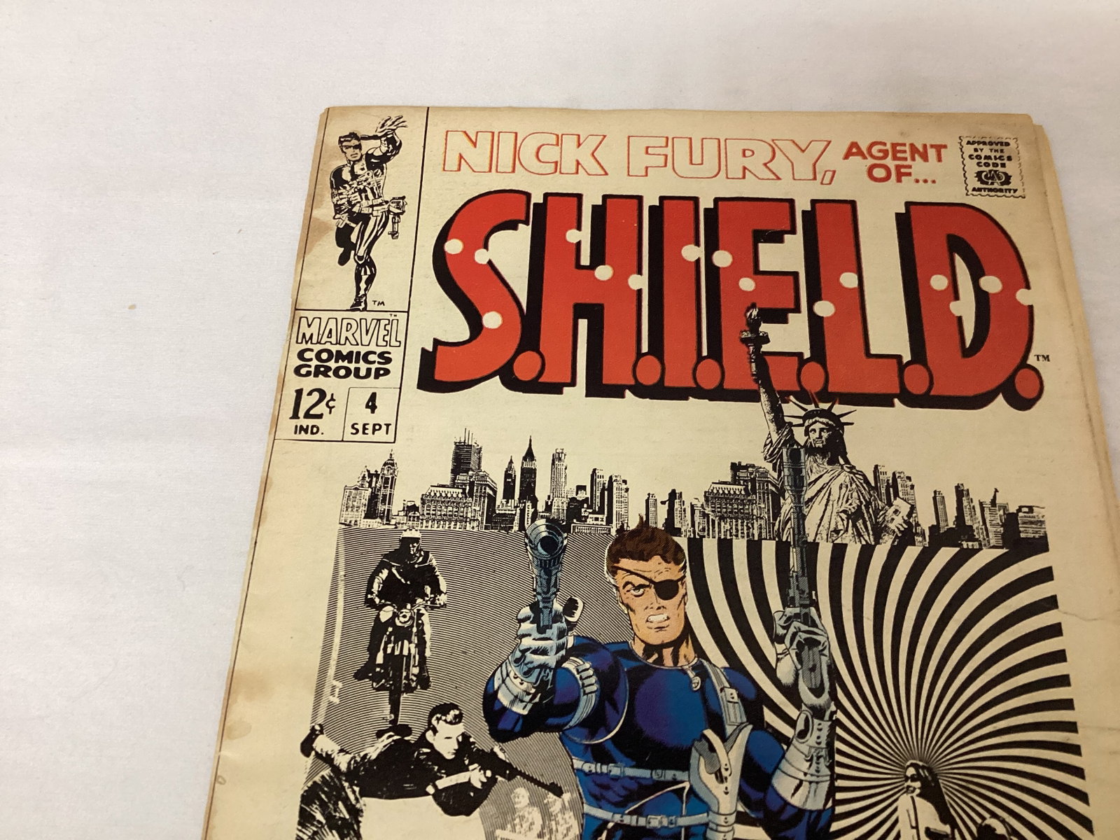 Nick Fury, Agent of Shield 4 Marvel Comic Book - 2