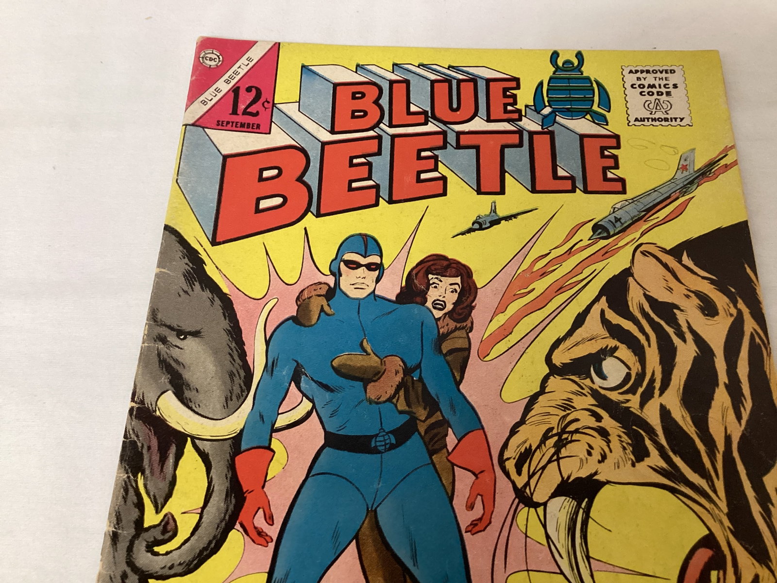 Blue Beetle Vol. 2 Issue 2 Charlton Comic Book - 2