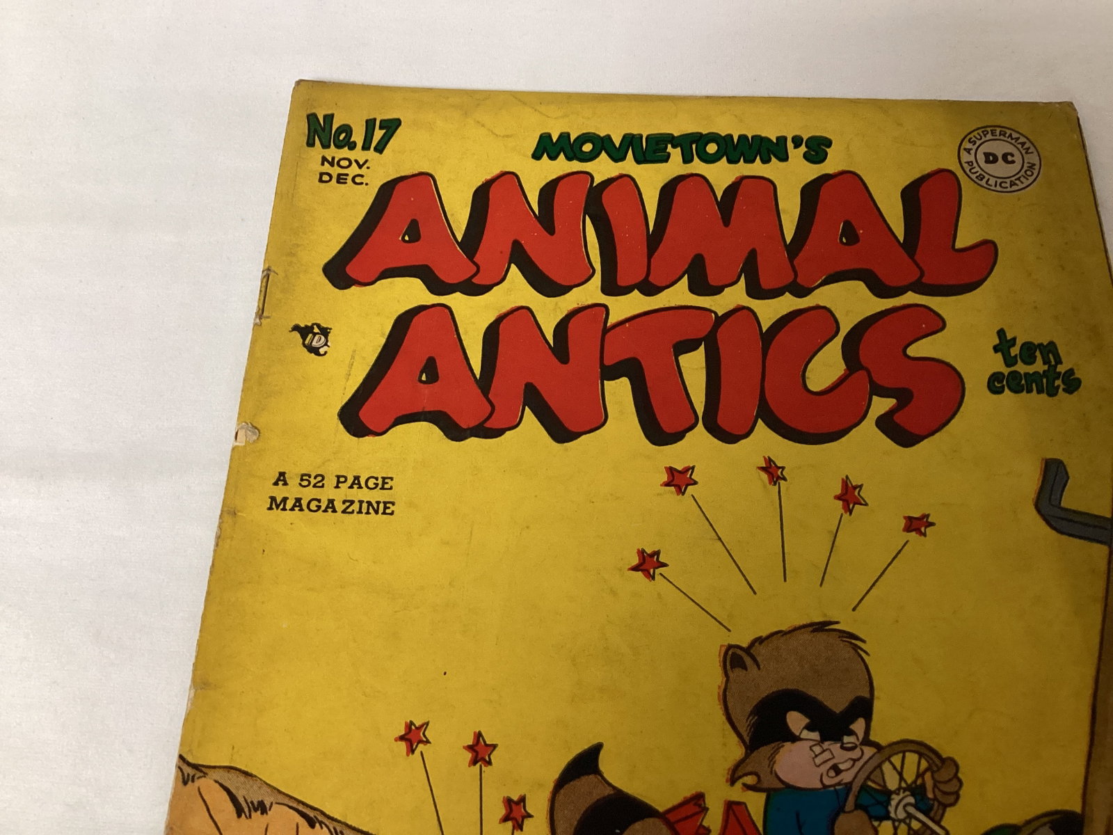 Animal Antics 17 DC Comic Book - 2