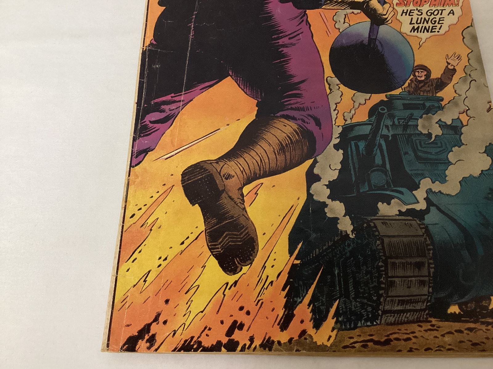 Army War Heroes 34 Charlton Comic Book - 4