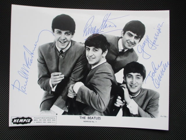 The Beatles Signed 1964 "Nempix" Promotional Photo, Close Up Image (1 of 4)