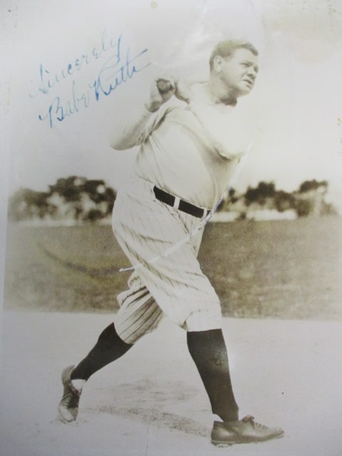 Babe Ruth Signed 8" x 10" Photograph Full Batting Swing Inscribed "Sincerely" (1 of 1)