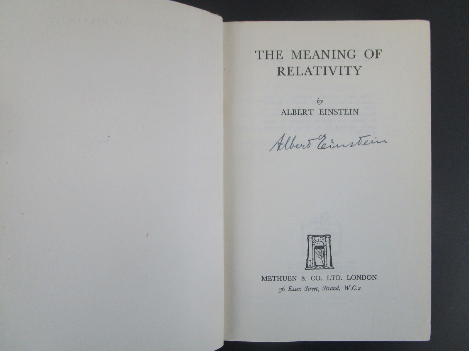 Albert Einstein Signed The Meaning of Relativity – With Certificate (1 of 4)