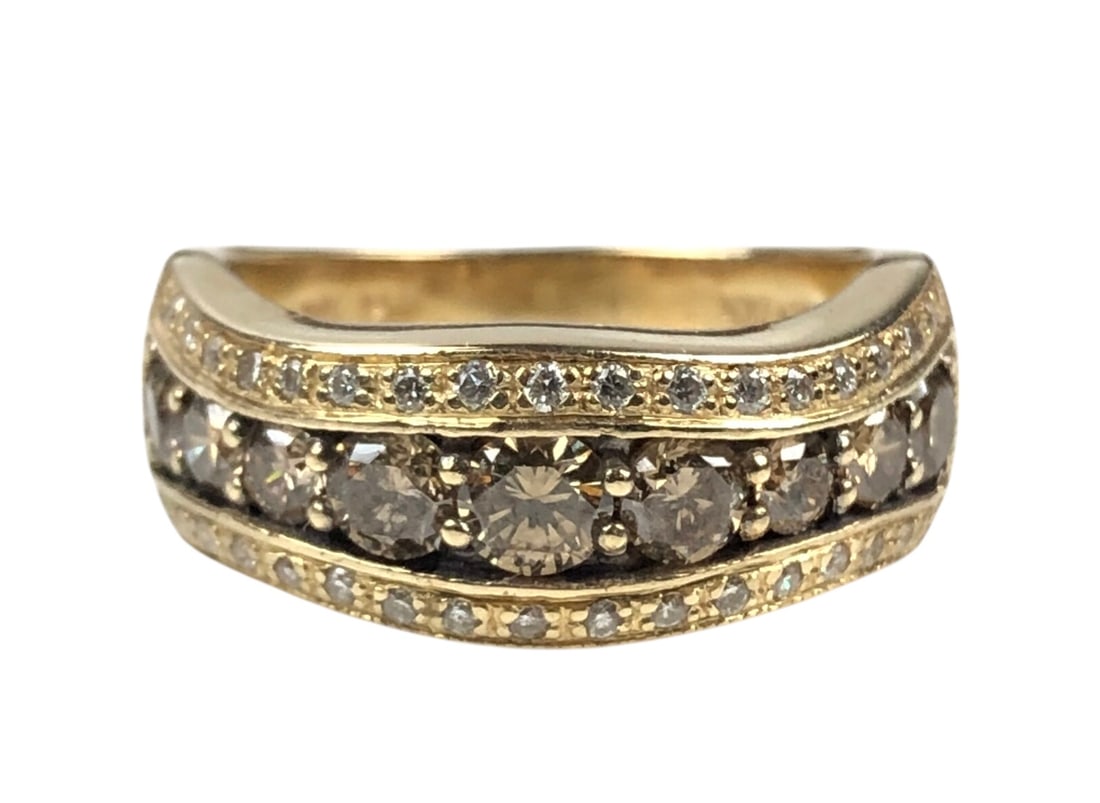 Le Vian 14K Yellow Gold 1.0 CTW Chocolate & White Diamond Ring, Size 7.75 - #JCB2: Stamped 14K and hallmarked Le Vian on the shank.Set with nine chocolate diamonds and thirty-four white diamonds, estimated 1.0 CTW (as setting permits).Jeweler verified.Total Weight: 5.8 gramsLOCAL PI