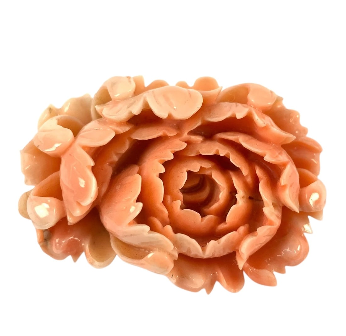 Chinese Carved Angel Skin Coral Peony Plaque - #FS-5: Appropriate size for a pendant or brooch setting. Excellent condition. Measures approximately 1"H x 1-3/4"W Total Weight: 30.2 grams. LOCAL PICK-UP: SATURDAY, FEBRUARY 21ST FROM 11AM-3PM. LOCATION: 35