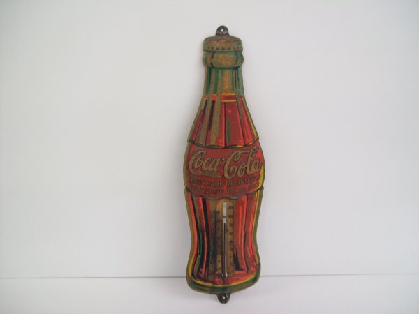 ADVERTISING: COCA COLA THERMOMETER TRADE MARK REGISTERED BOTTLE PAT'D DEC 25 1923 - RUST THROUGHOUT 17H X 5W