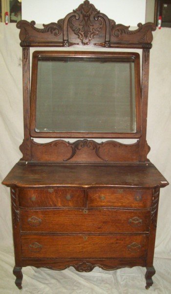 VICTORIAN OAK 2 OVER 2 DRAWER DRESSER WITH MIRROR.
