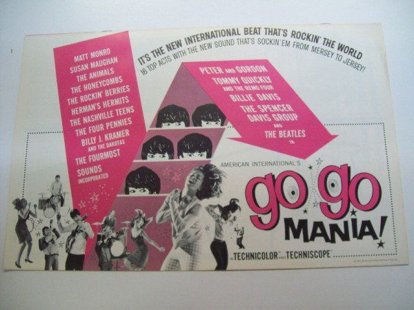 POSTER GUIDE: THE BEATLES MOVIE PRESS KIT, THEATRE MANAGER POSTER GUIDE, 1964 GO GO MANIA. 17 INCHES HIGH X 11 INCHES WIDE