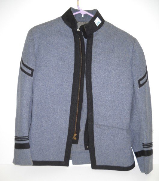 WEST POINT UNIFORM: WEST POINT UNIFORM PANTS & JACKET. SIZE 16 1/2.