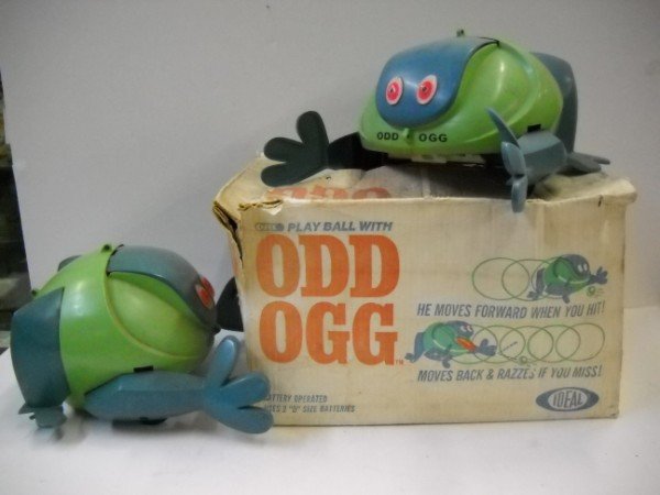 TOY: BATTERY OPERATED ODD OGG GAME BY IDEAL. 1962. USED CONDITION; STAINS; SCRATCHES. 14 INCHES WIDE X 8 INCHES HIGH X 12 INCHES DEEP