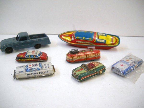 TOY CARS: TIN LITHO CARS; TIN LITHO BOAT BY T. COHN; PRESSED STEEL HUBLEY TRUCK. SCRATCHES; PAINT LOSS; DENT. LARGEST MEASURES 7 1/2 INCHES