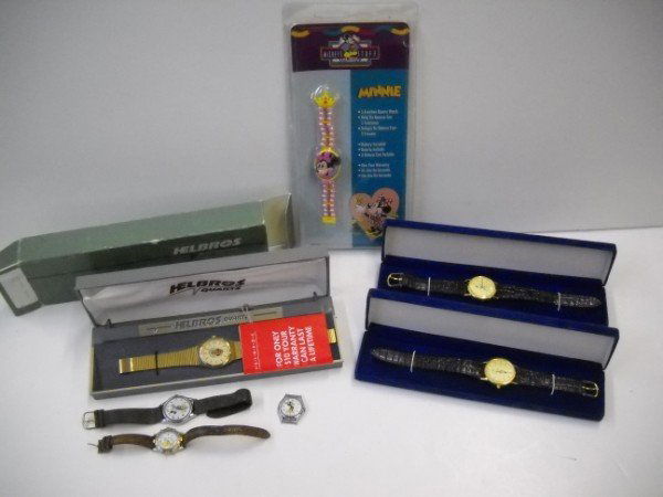 WATCHES: VARIOUS WATCHES INCLUDING MINNIE; MICKEY MOUSE; MR. PEANUT. MICKEY MOUSE LACKING BAND.