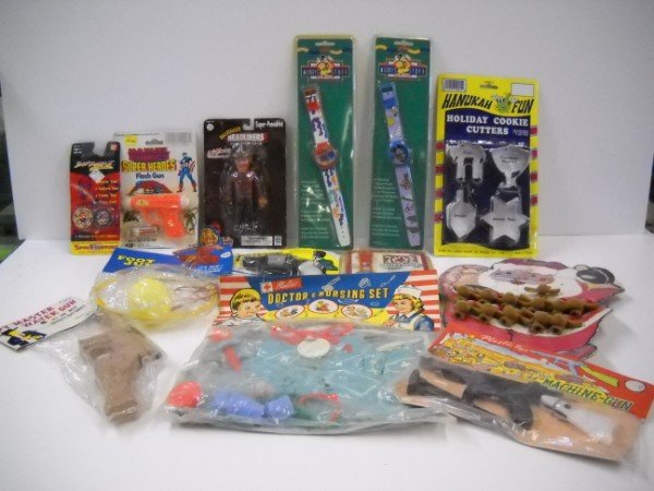 TOYS: TOYS INCLUDE SUPER HEROS FLASH GUN; SANTA CLAUS DISPLAY; DOCTOR NURSE SET;